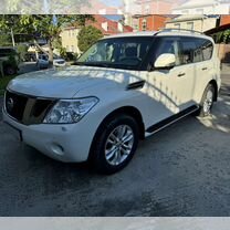 Nissan Patrol 5.6 AT, 2012, 245 000 км, с пробегом, цена 2 450 000 руб.