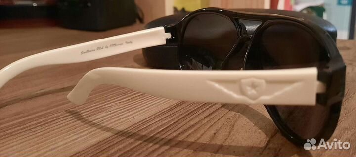 Солнцезащитные очки подростковые