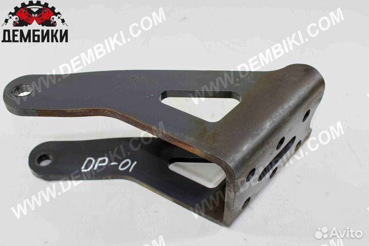 Кронштейн амортизатора второго рулевого моста LH 2