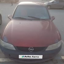 Opel Vectra 1.6 AT, 1996, 285 000 км, с пробегом, цена 130 000 руб.