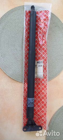 Пневмопружина задней двериMersedes GL350 кузов 164