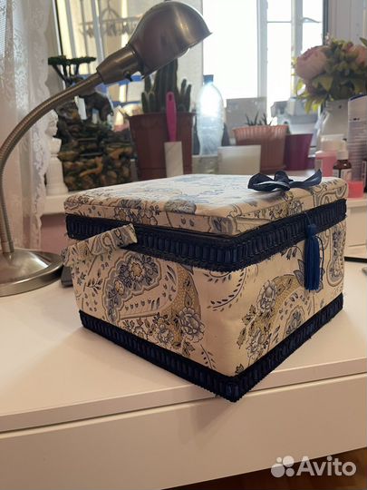 Шкатулка для швейных принадлежностей