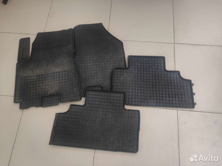 Оригинальные коврики Hyundai Tucson 1 поколения