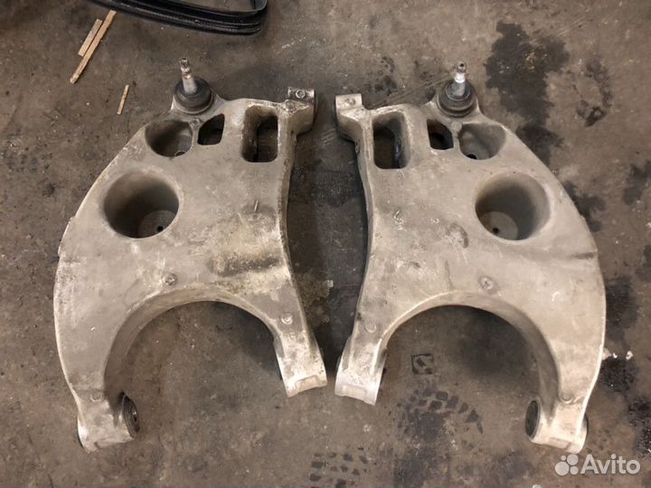 Задние рычаги Кадиллак Cadillac SRX 10-15