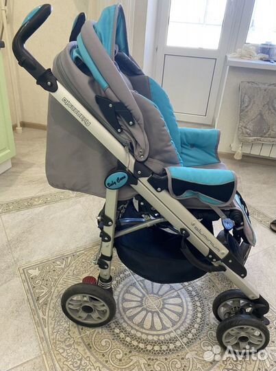 Прогулочная коляска трость