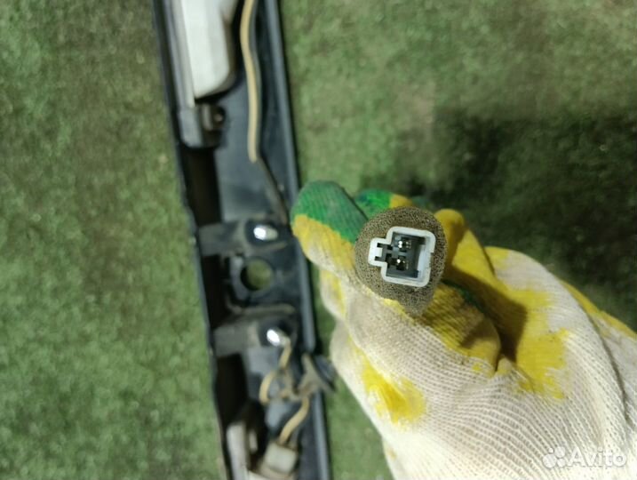 Молдинг крышки багажника Lacetti (02-13) зад б\у (арт. 96545770)