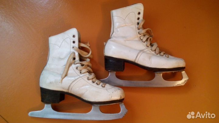 Коньки детские фигурные
