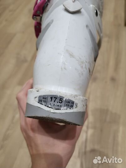 Детские горнолыжные ботинки