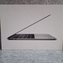 MacBook Pro 13 A1708 8/256