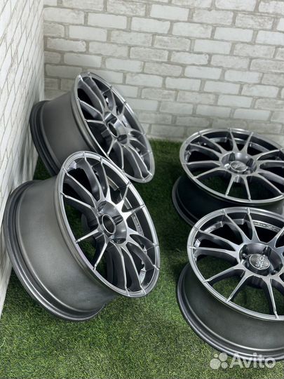 Оригинальные Диски OZ Racing Ultraleggera R18