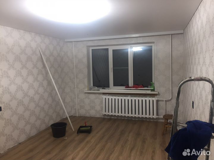 Поклейка обоев