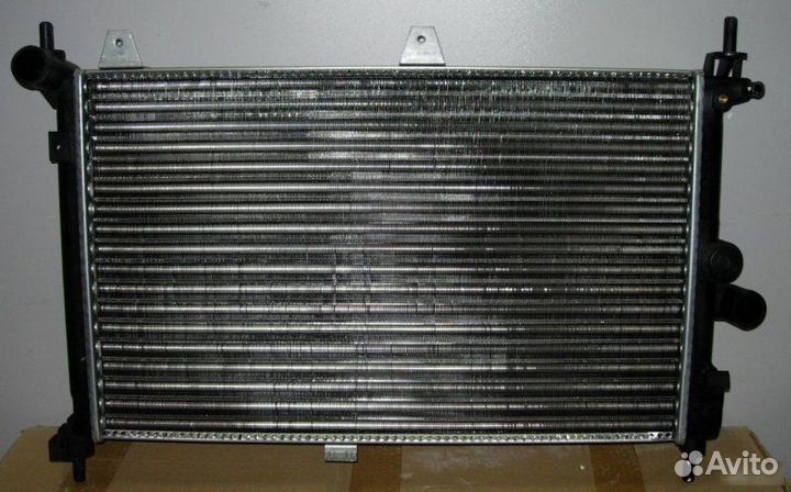 Радиатор Opel Astra F
