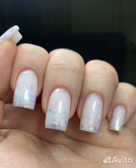 Наращивание ногтей педикюр