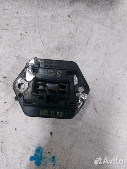 Резистор печки Kia Sportage 1