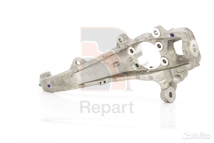 Кулак поворотный левый Infiniti QX70/FX 400151CA0A