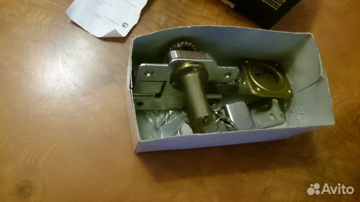 Замок azbe 22 bolt