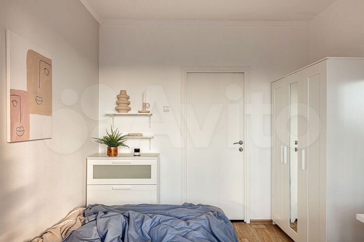 Комната 13 м² в 3-к., 9/15 эт.