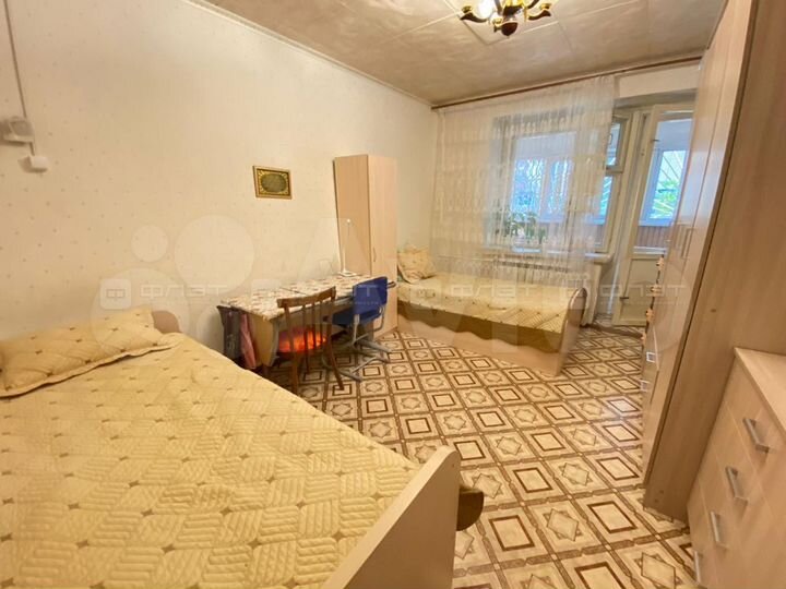 4-к. квартира, 93,7 м², 1/6 эт.