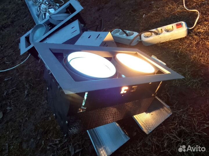 Светильник потолочный бу напровление света