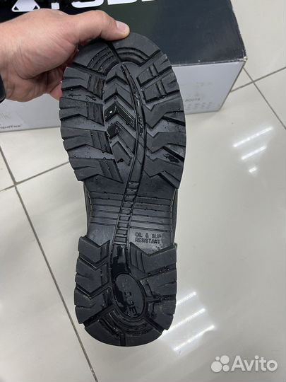 Снегоходные ботинки tobe