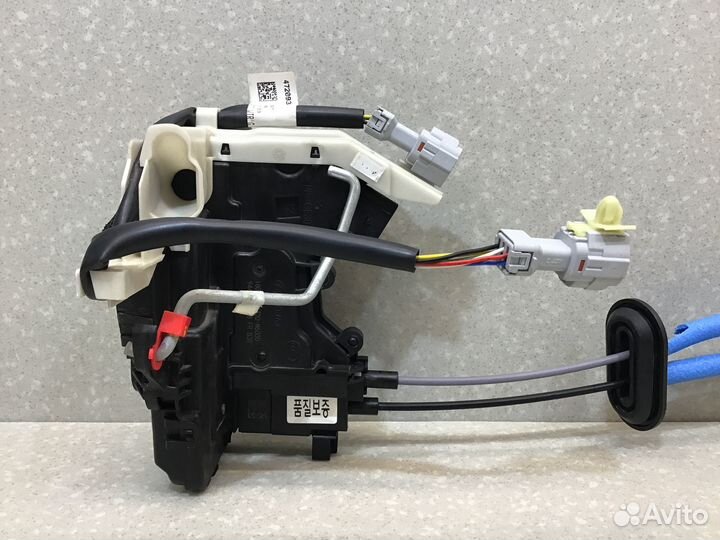 Замок двери передней правой Kia Cerato 2018