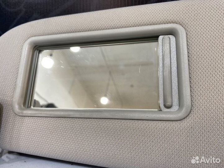 Козырек солнцезащитный Audi A6 C6 caja 2009