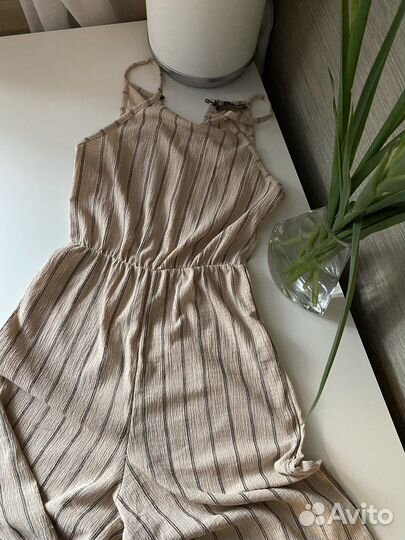 Комбинезон Bershka