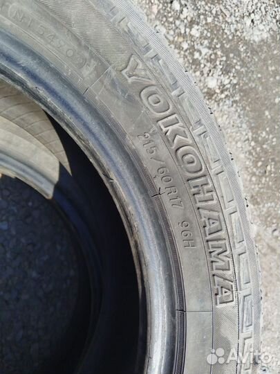 Yokohama Geolandar A/T-S G012 215/60 R17