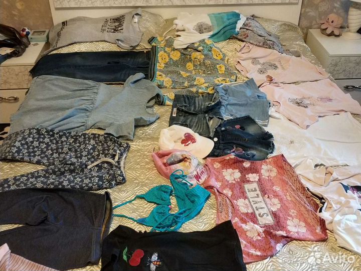 Одежда для девочки на 8-10 лет