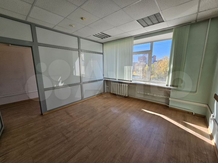 Офис, 630 м²