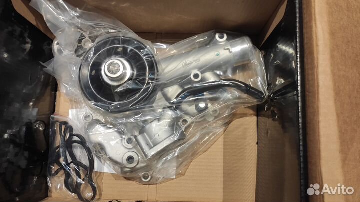 Gates 43559 водяной насос для RAM 5,7L