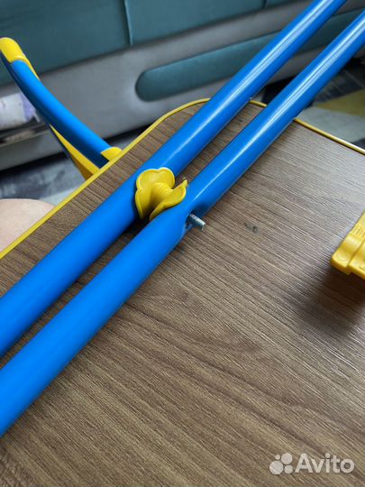 Детский стол и стул