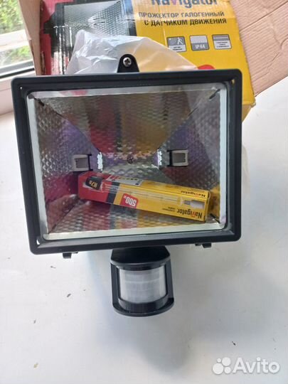 Прожектор галогенный с датчиком движения 500w-2лам
