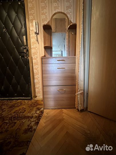 Банкетка в прихожую и обувнийа