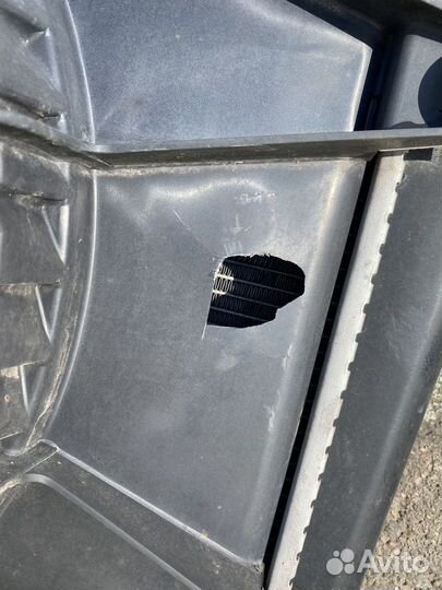 Диффузор радиатора Kia Soul AM В сборе с радиаторо