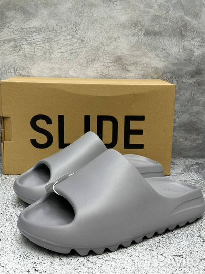 Шлепанцы Adidas Yeezy Slide