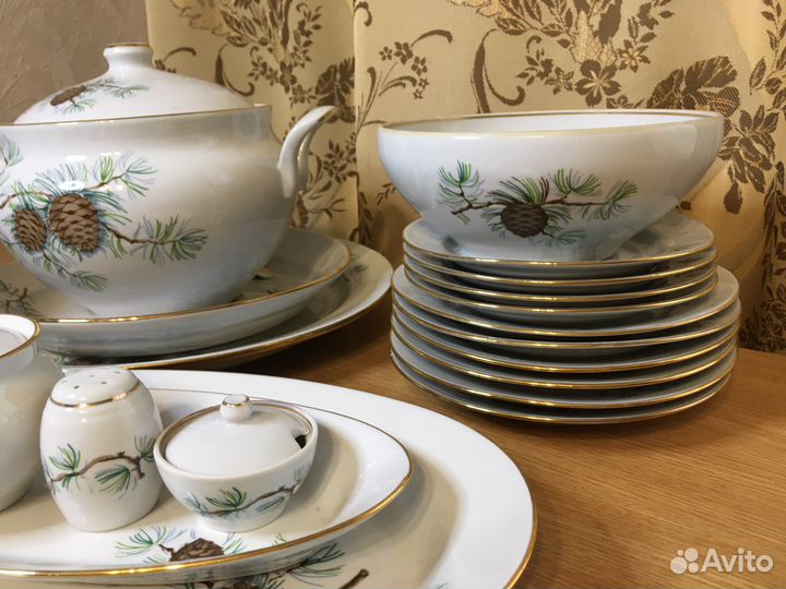 Сервиз столовый