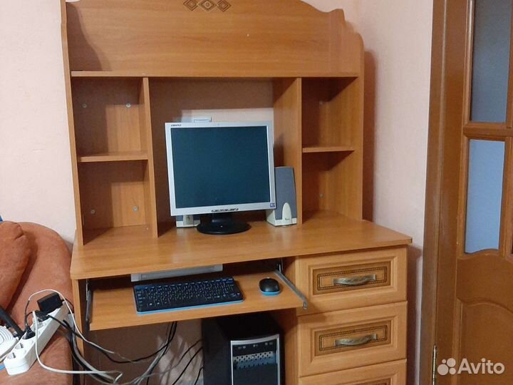 Компьютерный стол бу