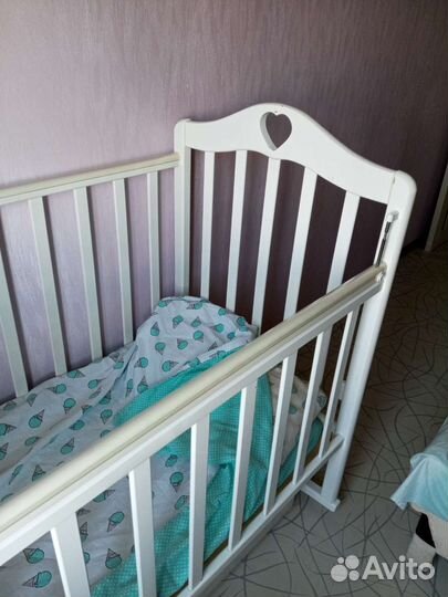 Детская кроватка
