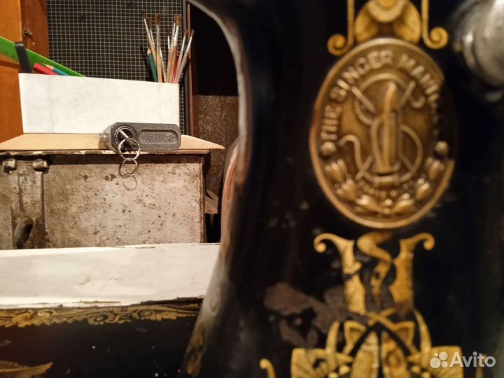 Швейная машина Singer