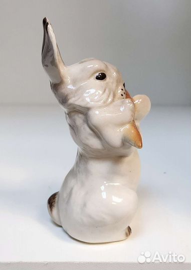 Заяц с морковкой лфз