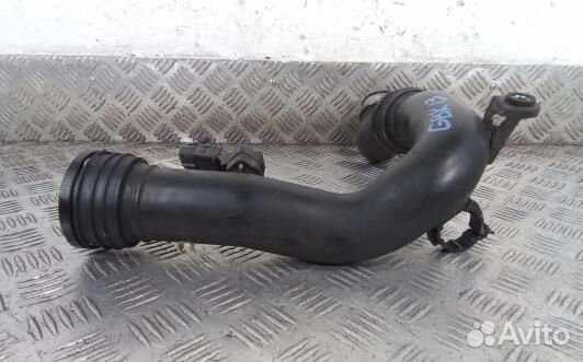 Патрубок интеркулера volkswagen touran (1T1, 1T2)