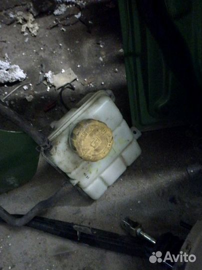 Расширительный бачок шевроле спарк