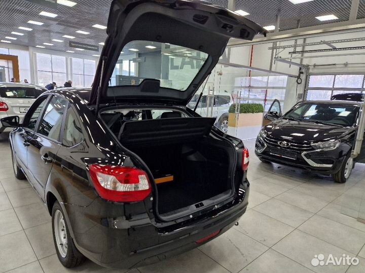LADA Granta 1.6 МТ, 2024