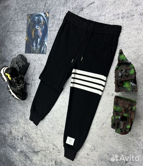 Мужской спортивный костюм thom browne