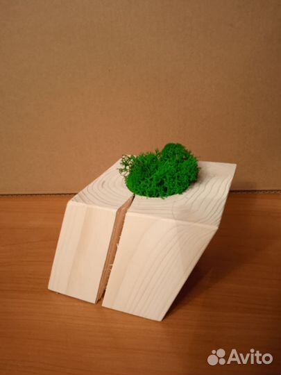 Сувениры из дерева