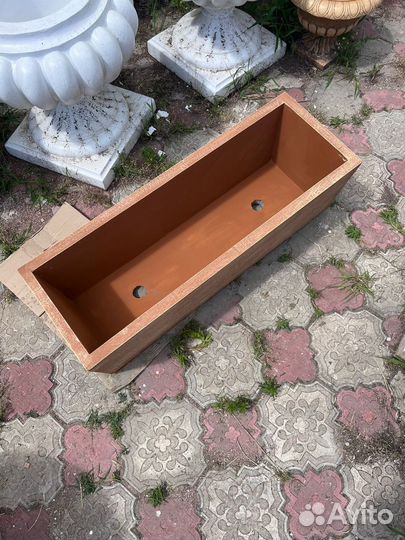 Клумба / Вазон / Горшок / Кашпо