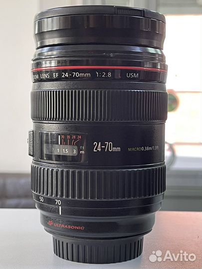 Объектив Canon EF 24-70mm f/2.8L USM