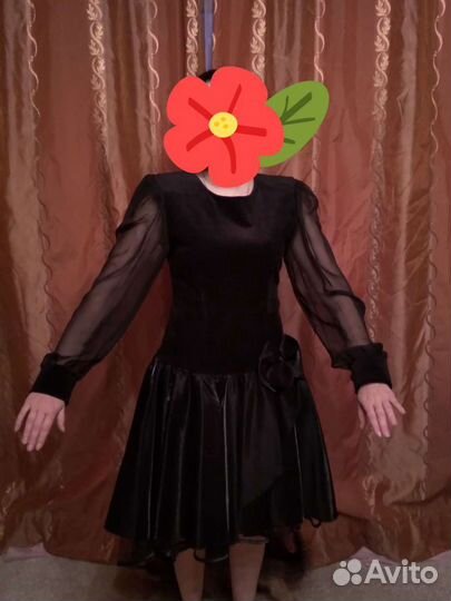 Платье вечернее