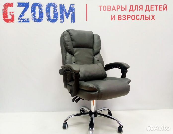 Кресло офисное руководителя темно-серого цвета